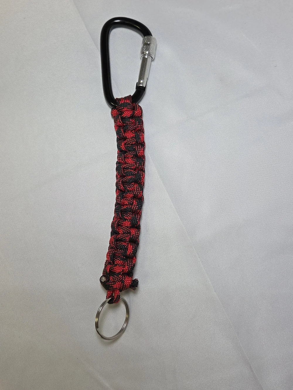 Paracord Keychain with Carabiner - Black & Red
